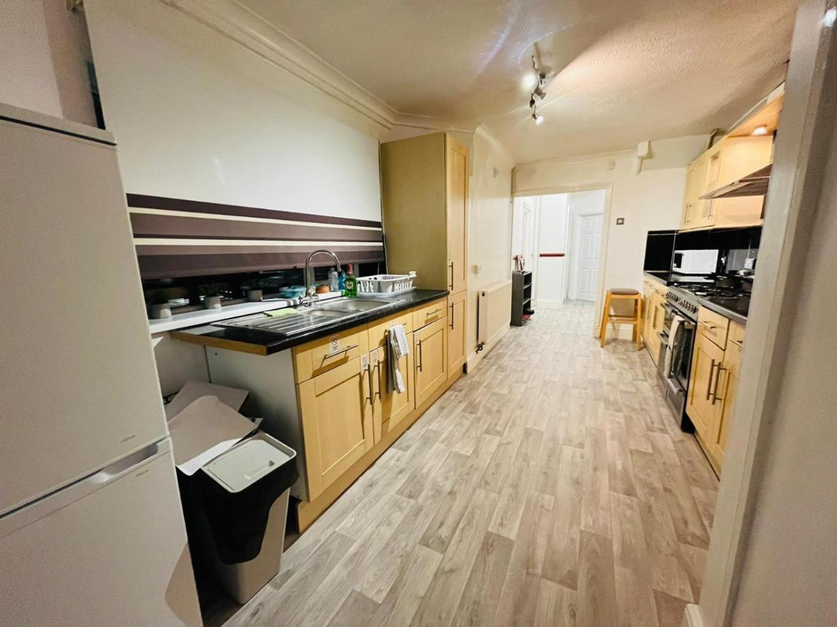 U-Din Homes Γουέιμουθ Εξωτερικό φωτογραφία